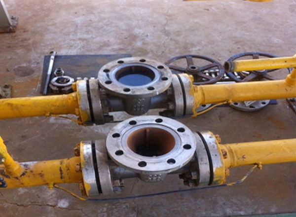 檢修現(xiàn)場 檢修現(xiàn)場